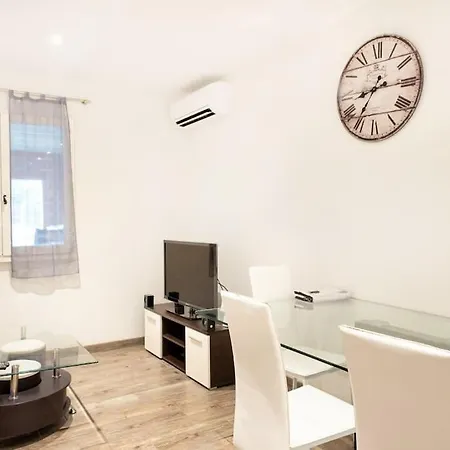 Maison Individuelle Avec Piscine Privative.